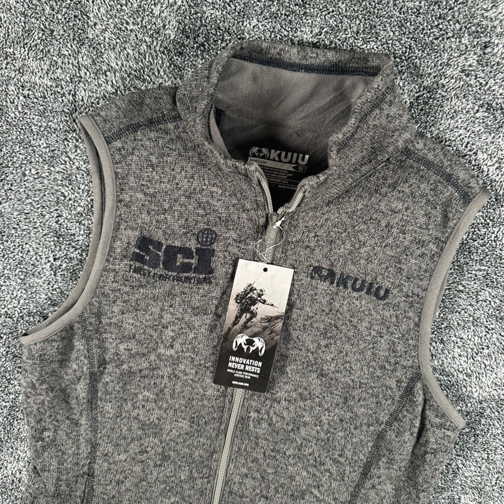 Kuiu Vest Womens XS Base Camp Gray SCI First For Hunters Full Zip NEW Fleece